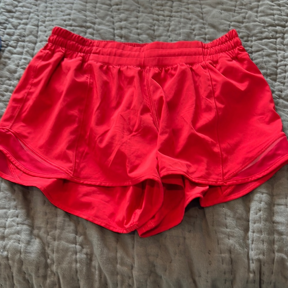 Lululemon hotty hot lined short. Size 8 tall.